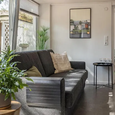 Modernes Landapartment *